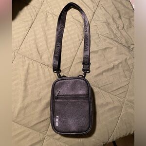 BRIXLEY CROSSBODY
